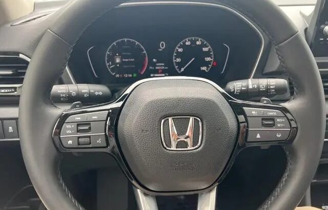 New 2025 Honda Pilot Touring 8-Passenger